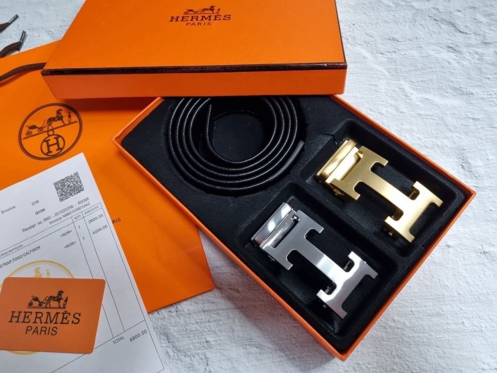 Read more about the article 에르메스 2버클 벨트