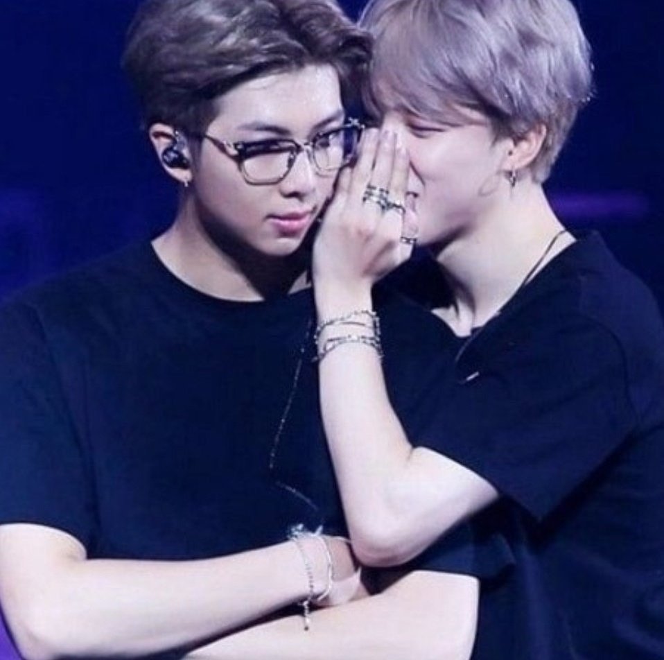 Read more about the article 크롬하츠 슬런트 레딕션 안경