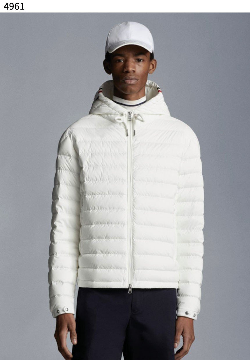 Read more about the article #몽클레어 [MONCLER] 수입고급 몽클레어 EUS 화이트 패딩 세일💢💢💢 #상의 #자켓 #4961