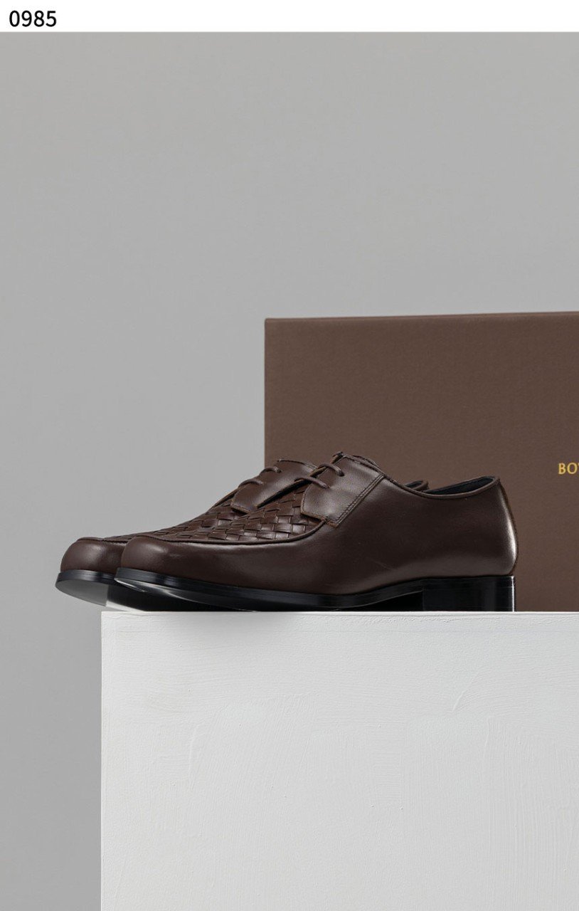 You are currently viewing #보태가베네타 [BOTTEGA VENETA] 수입프리미엄급 소가죽 남성 레이스업 슈즈 세일💢💢💢 #태그#로퍼#신발#0985