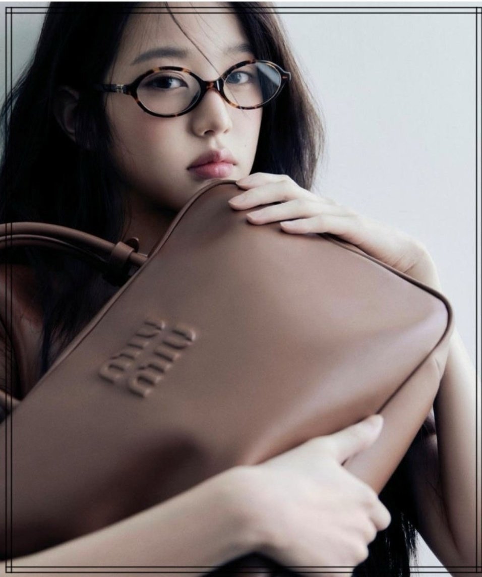 Read more about the article 미우미우 보백 (가방)