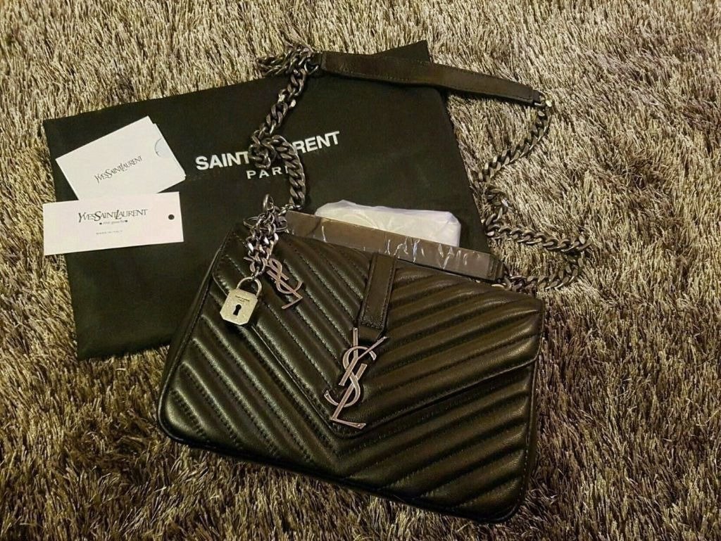 Read more about the article 입생로랑 신민아 사첼백 (가방)