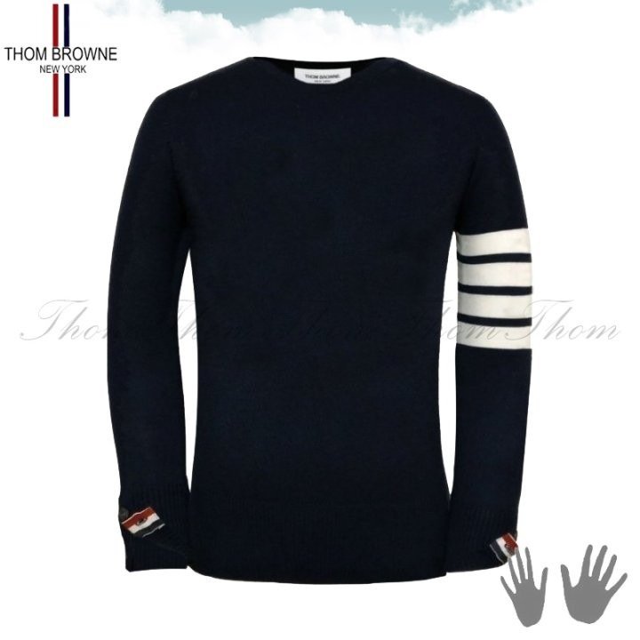 Read more about the article 톰브라운 사선 완장 라운드 니트