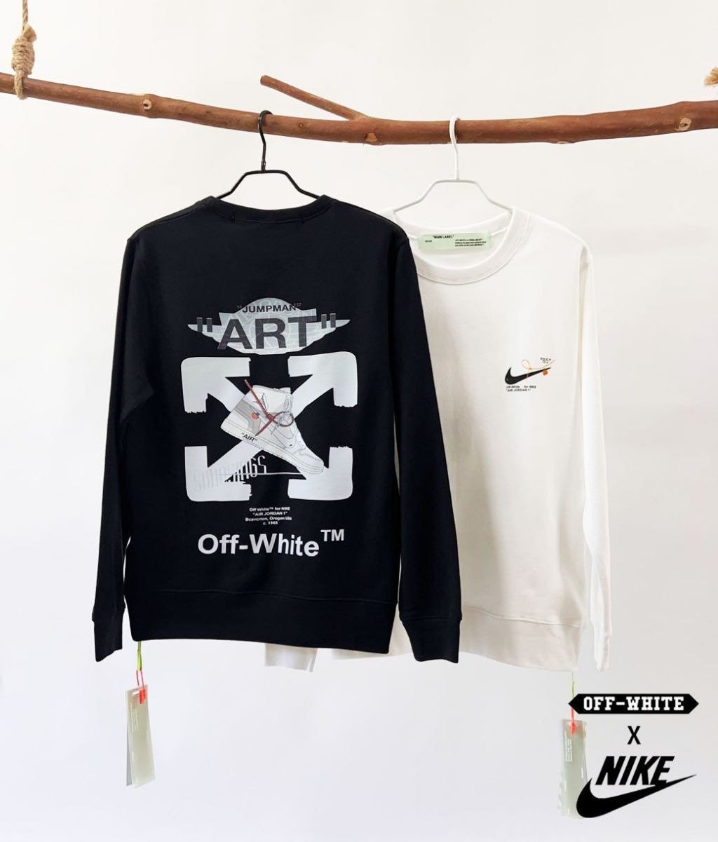 Read more about the article 오프화이트 X 나이키 콜라보 화이트 탑 맨투맨