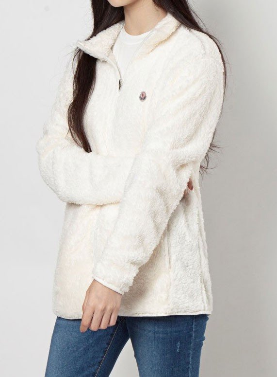 Read more about the article 몽클레어 양털 후리스 집업