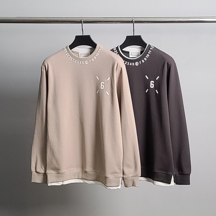 Read more about the article 메종마르지엘라 넥넘버 레이어드 맨투맨