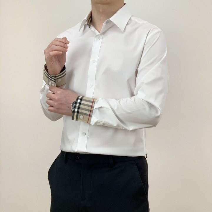 Read more about the article 버버리 소매 체크 클래식 셔츠