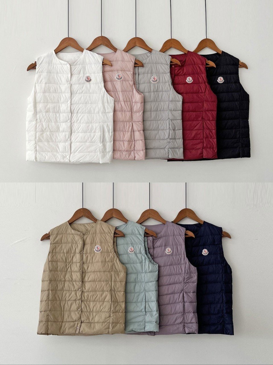 Read more about the article 몽클레어 여성 베이직 덕다운 패딩 조끼