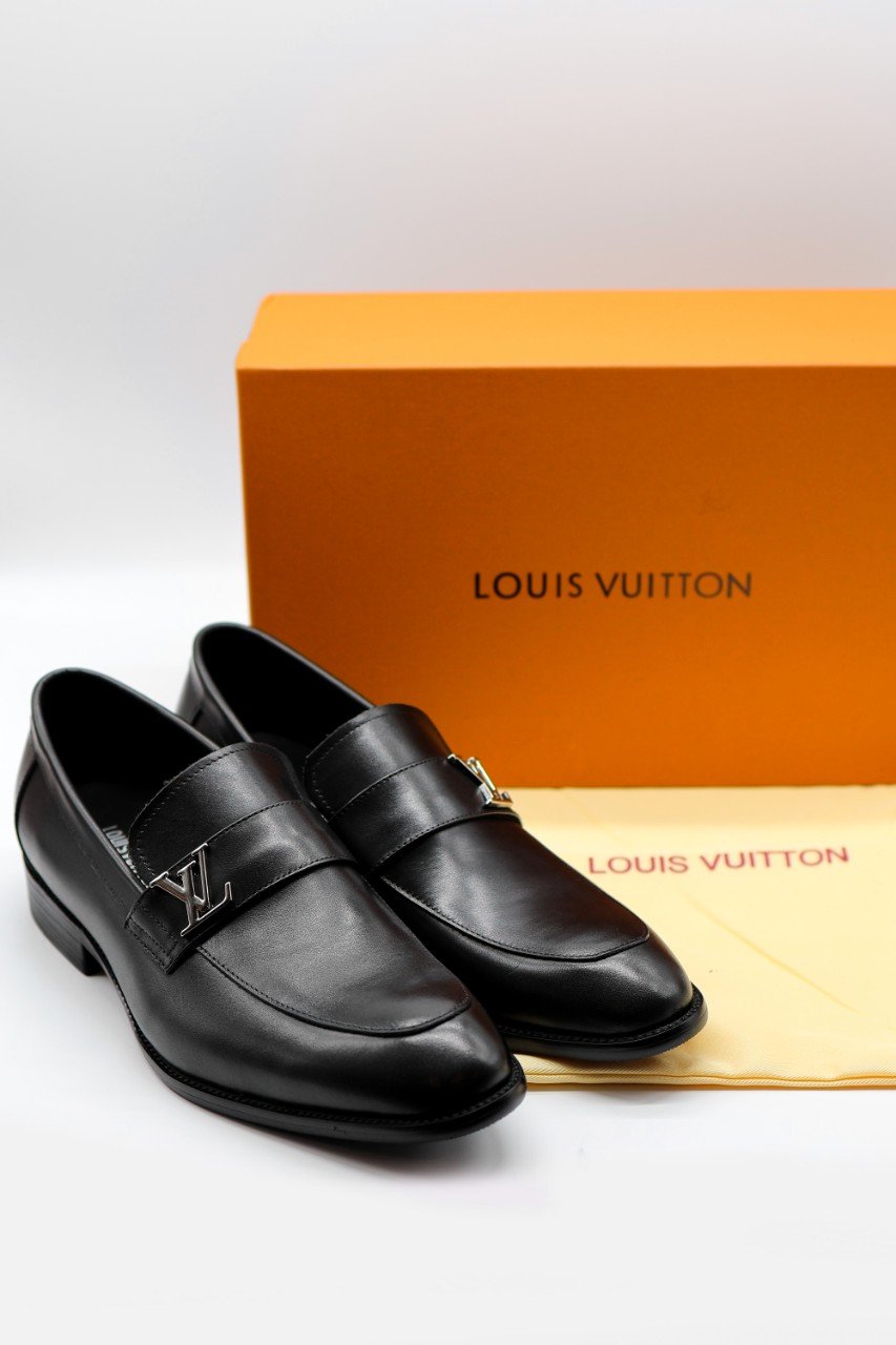 You are currently viewing 루이비통 LV 남성 구두 (신발)