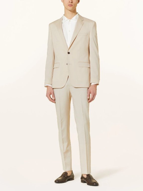 Read more about the article 메종마르지엘라 넘버 로고 레더탭 싱글 슬림 슈트 세트