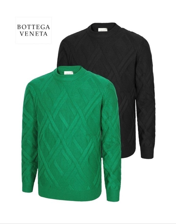 Read more about the article 보테가베네타 엠보 라인 니트