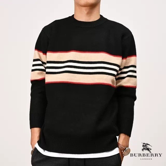 Read more about the article 버버리 옴므 BB 라인 니트