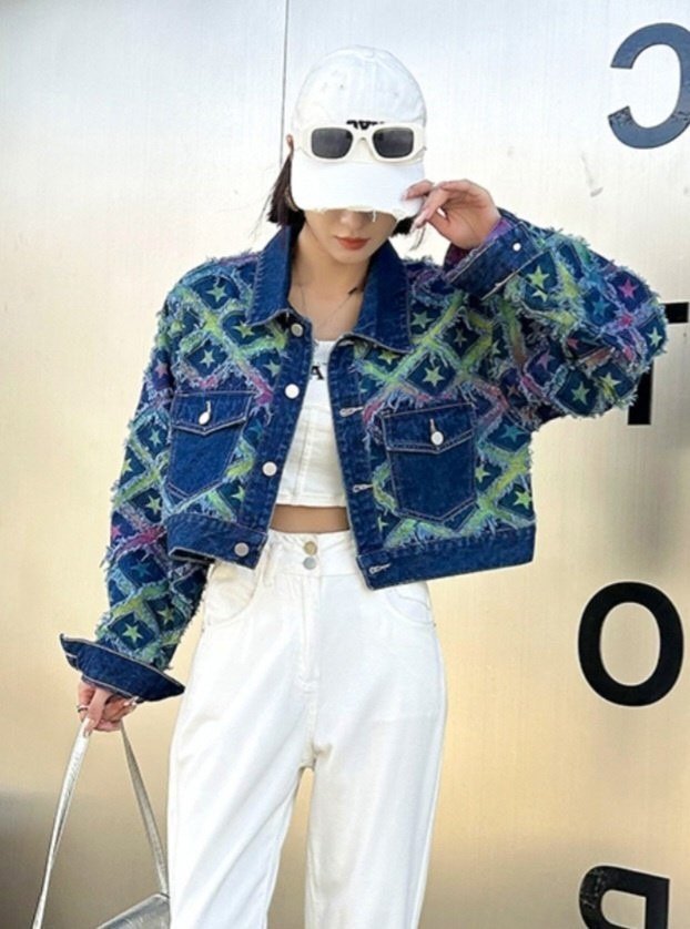 Read more about the article 디올 여성 네온 스타 청자켓