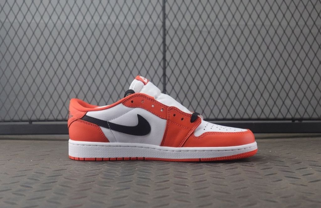 You are currently viewing 나이키 조던1 로우 스타피쉬 스니커즈 (신발)