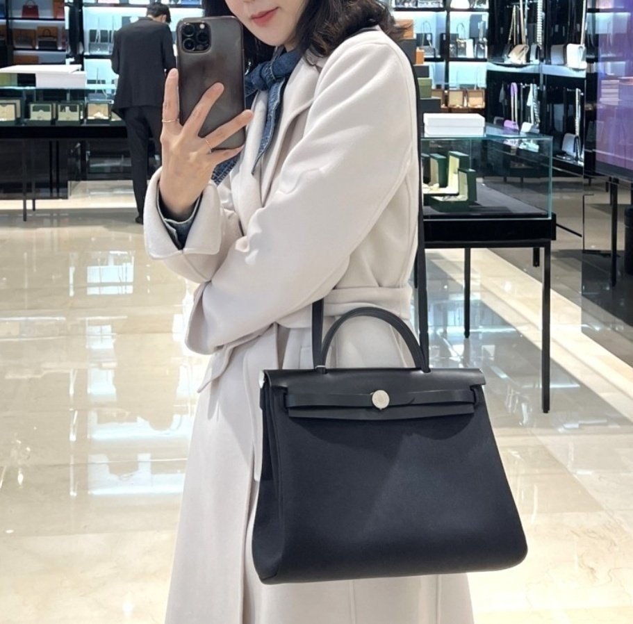 Read more about the article 에르메스 에르백 (가방)