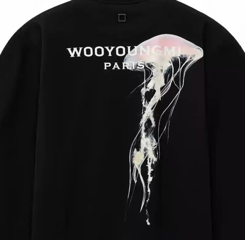 Read more about the article 우영미 젤리피쉬 맨투맨