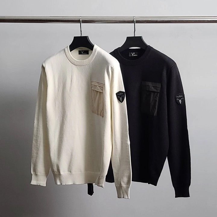 Read more about the article 노비스 로고 와펜 포켓 캐시미어 니트