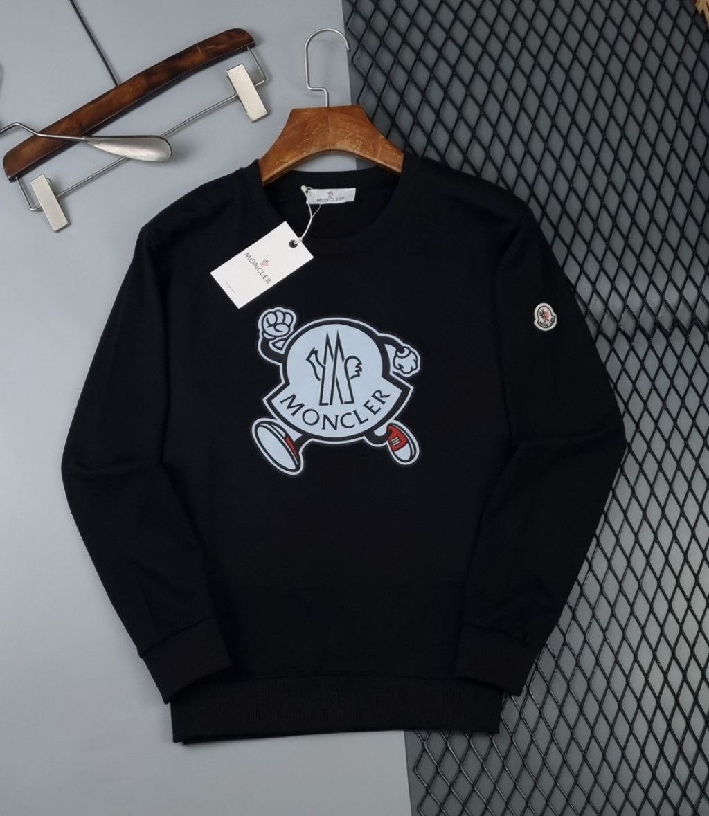 Read more about the article 몽클레어 런닝 맨투맨