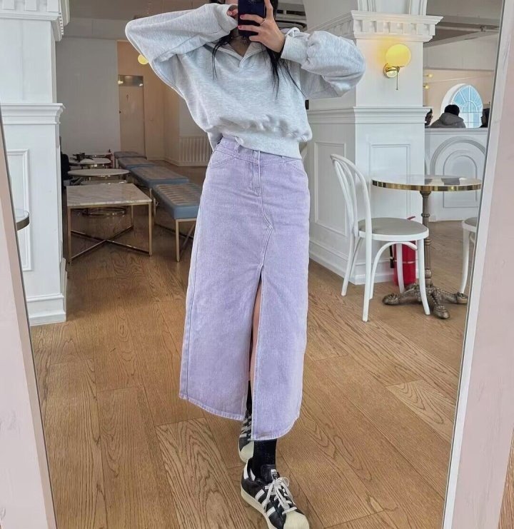 Read more about the article 디올 라일락 데님 스커트 (치마)