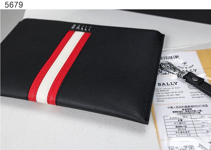 Read more about the article #발리 [BALLY] 수입고급 TERYER LT 10 공용 클러치 파우치백