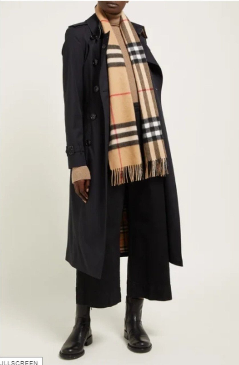 Read more about the article 버버리 머플러 베이지