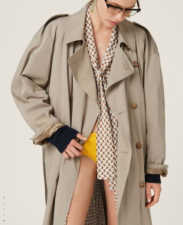 Read more about the article #미우미우 [ miu ] 수입 여성 더블브레스트 파나마 코튼 트렌치 코트 입고💢 #상의 #여성자켓