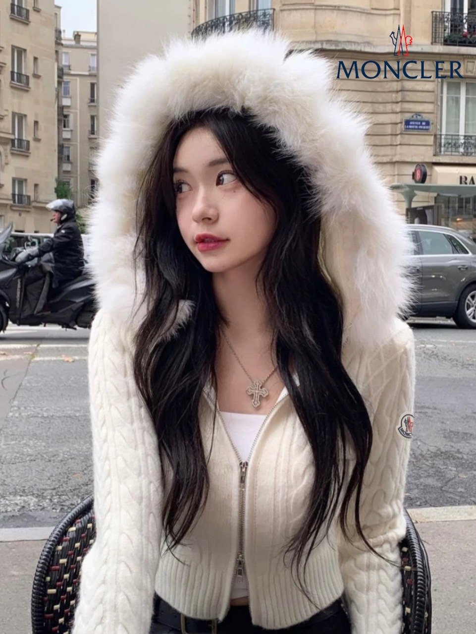 Read more about the article 몽클레어 여성 리얼 퍼 꽈배기 투웨이 니트 후드집업