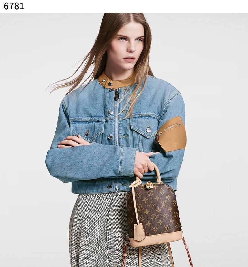 Read more about the article #루이비통 [Louis Vuitton] 수입고급 알마 백팩 세일💢💢💢 #가방 #6781