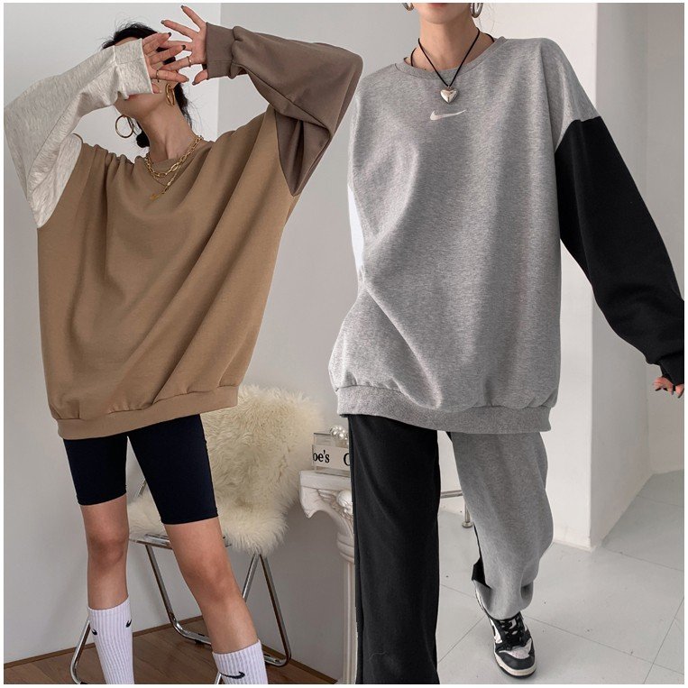 Read more about the article 나이키 여성 하프 배색 맨투맨