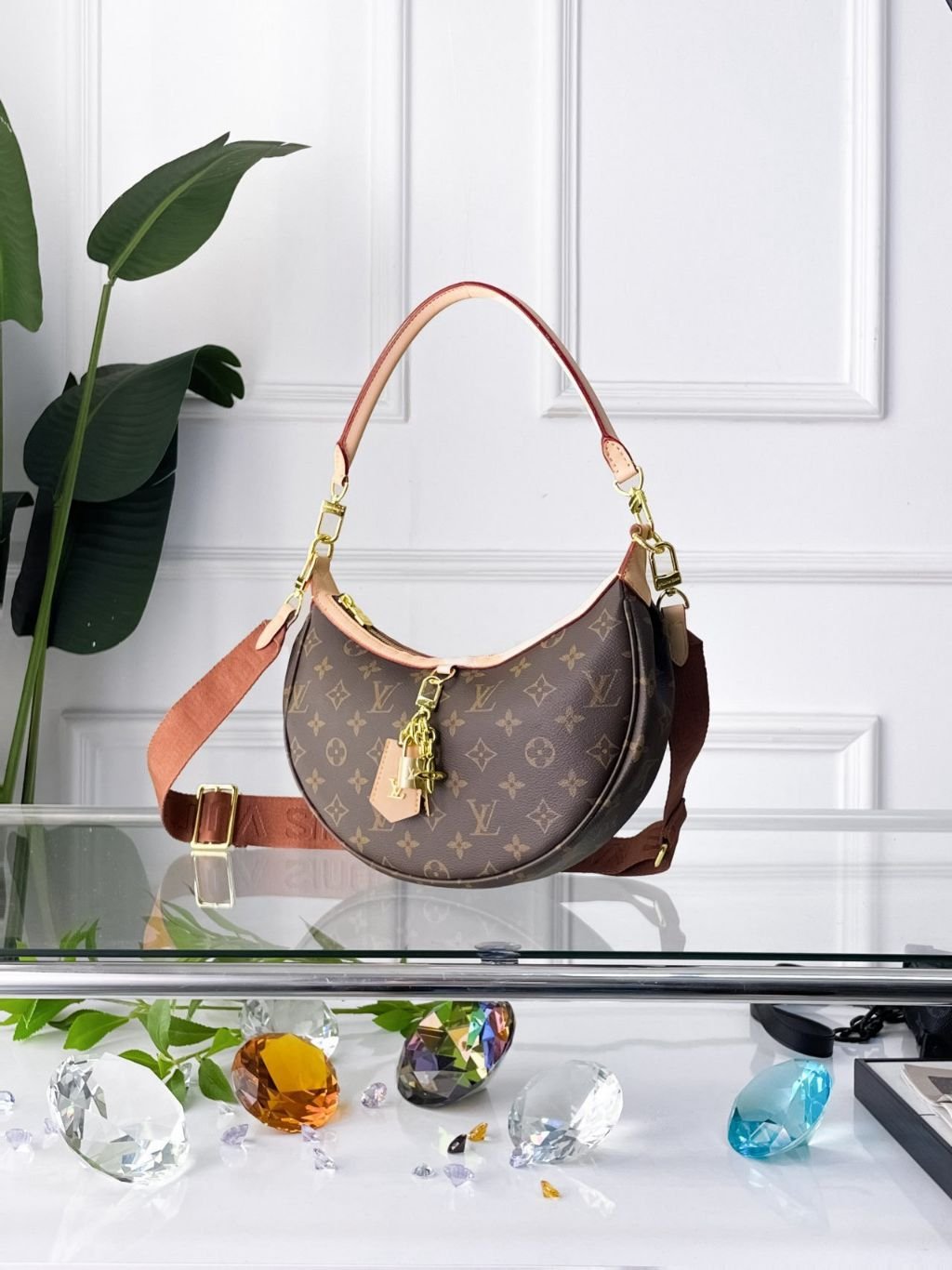 Read more about the article 루이비통 루핑 숄더백 (가방)