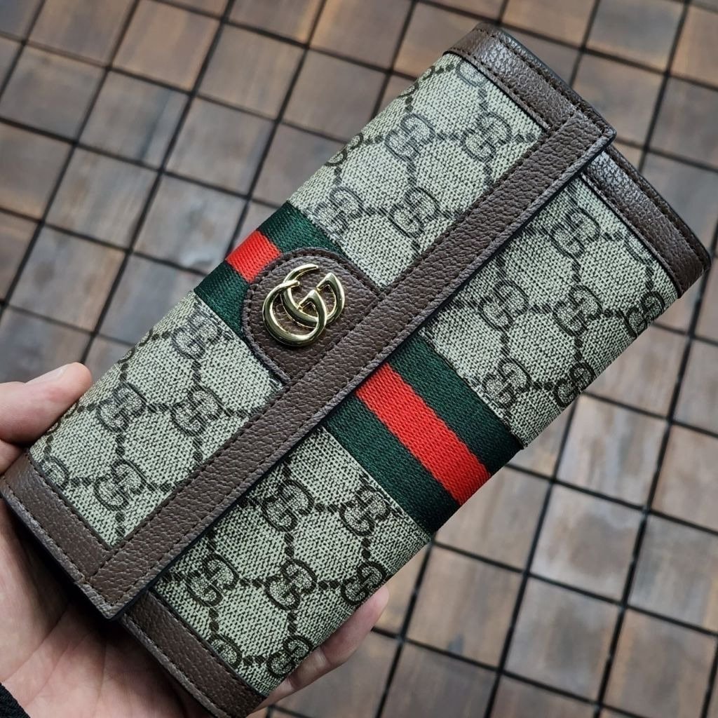 You are currently viewing 구찌 467 오디피아 GG 장지갑