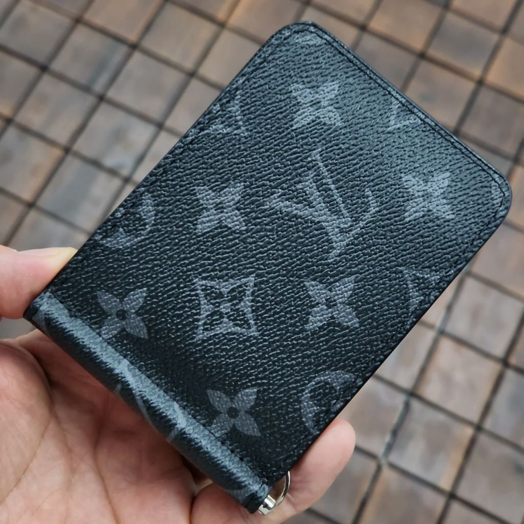 Read more about the article 루이비통 이클립스 머니클립 지갑