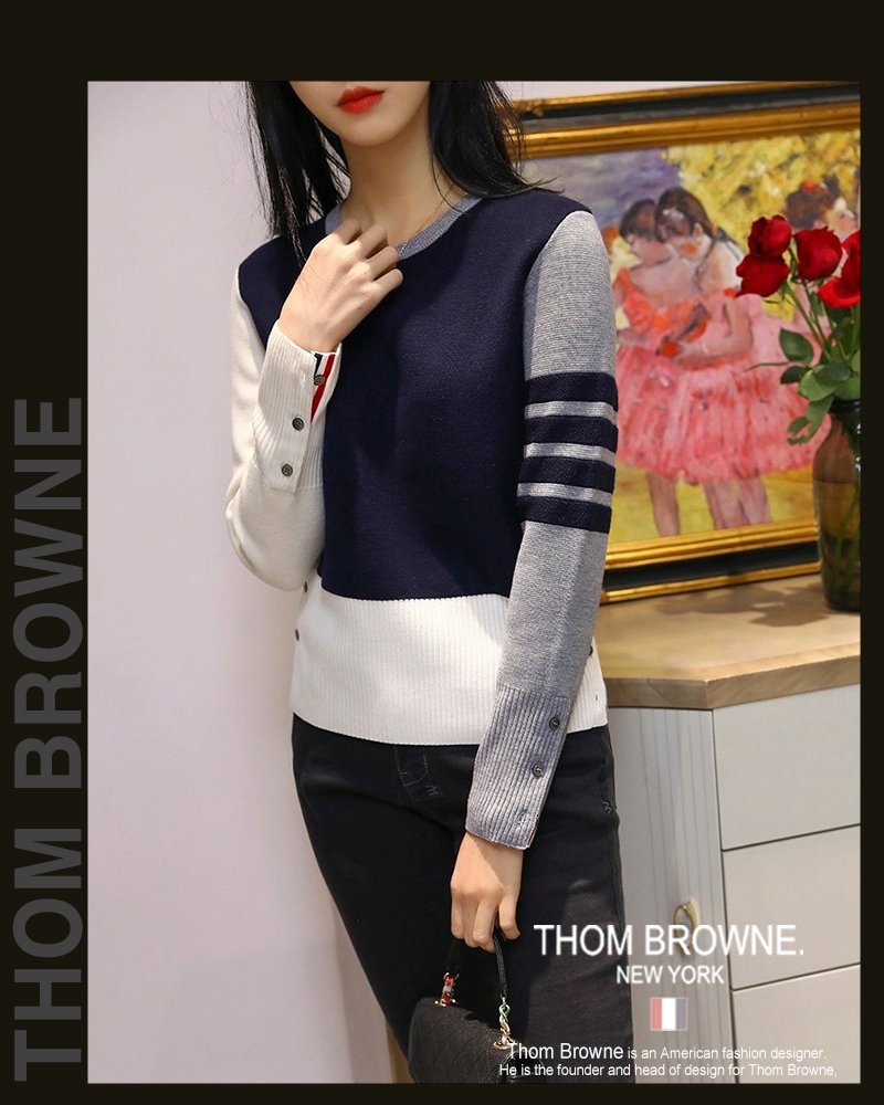 Read more about the article 톰브라운 여성 9793 네이비 배색 라운드 니트