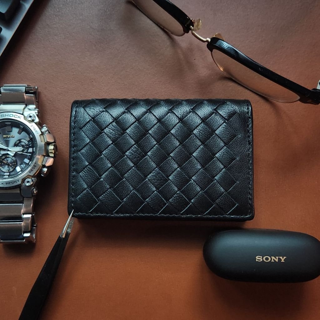 You are currently viewing 보테가베네타 185 인트레치아토 카드 명함 지갑 블랙