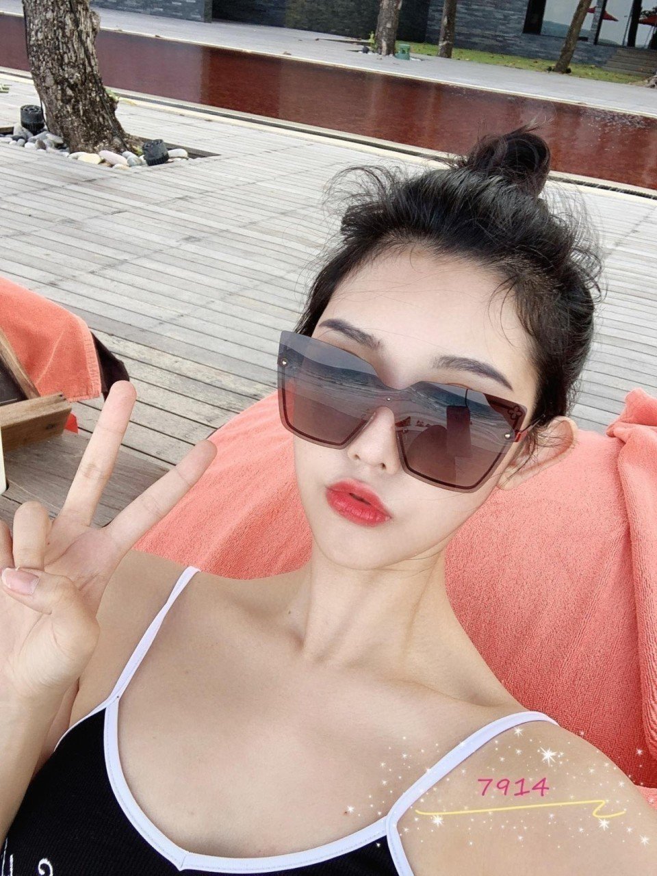 Read more about the article 샤넬 56 선글라스