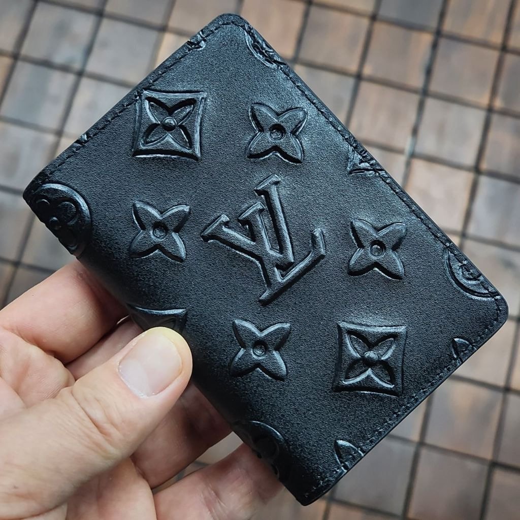 You are currently viewing 루이비통 426 포켓 오거나이저 슬렌더 지갑