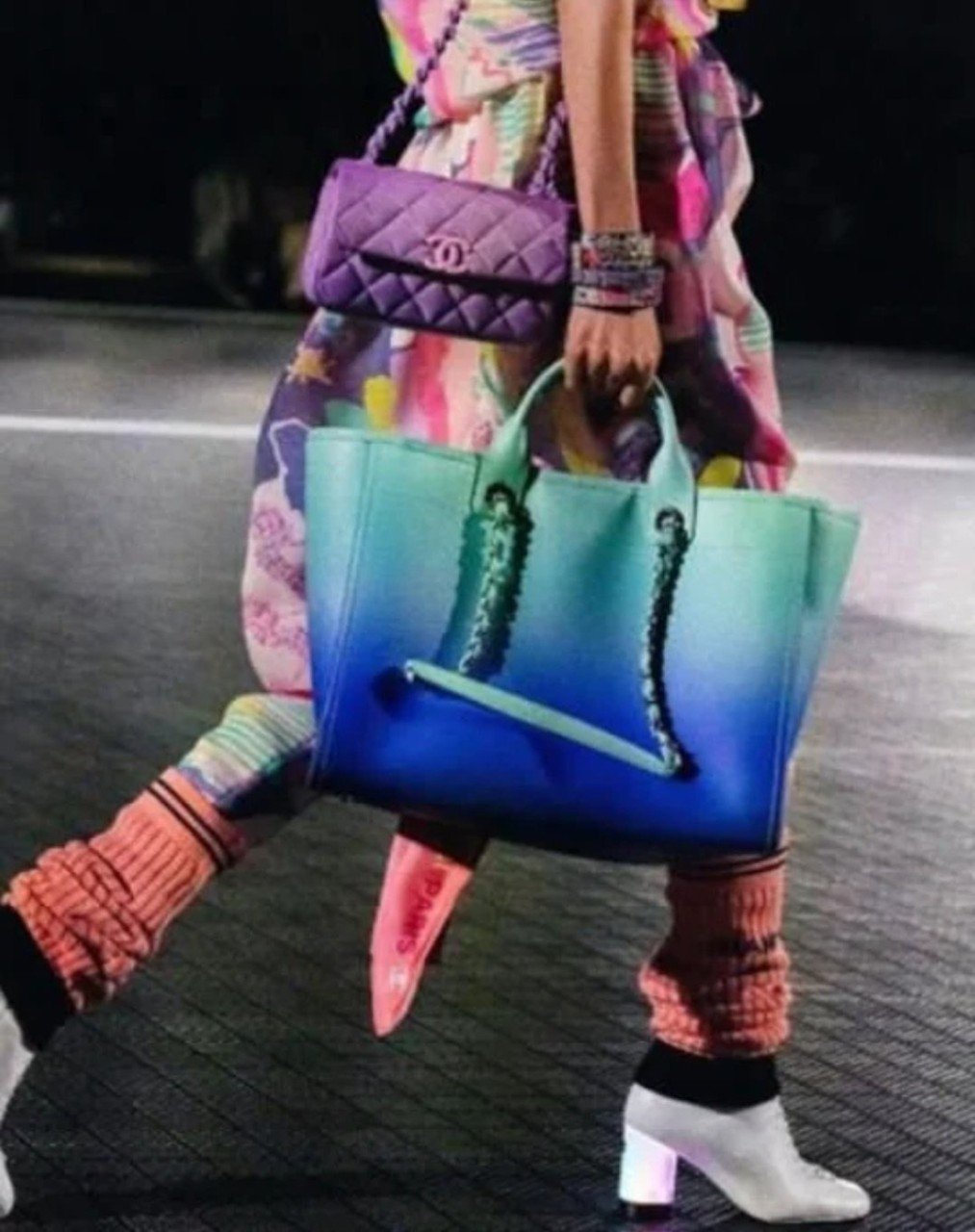 Read more about the article 샤넬 도빌백 (가방)