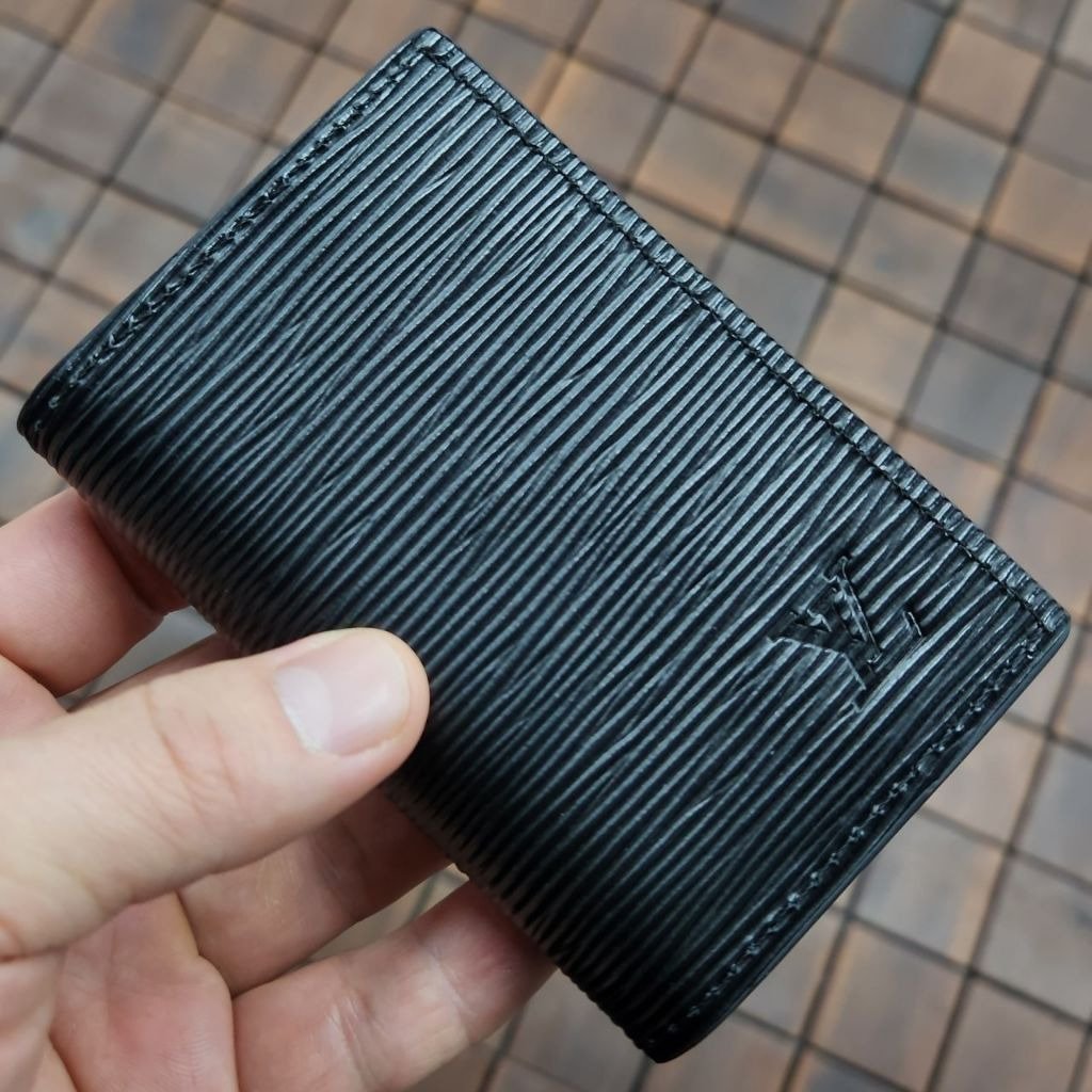 You are currently viewing 루이비통 15 에삐 포켓 오거나이저 지갑