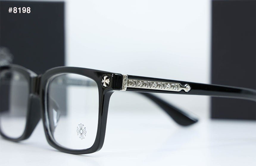 Read more about the article 🍀 [Chrome Herts] 크롬하츠 CH플러스 사각 프레임 안경테 🍀#8198