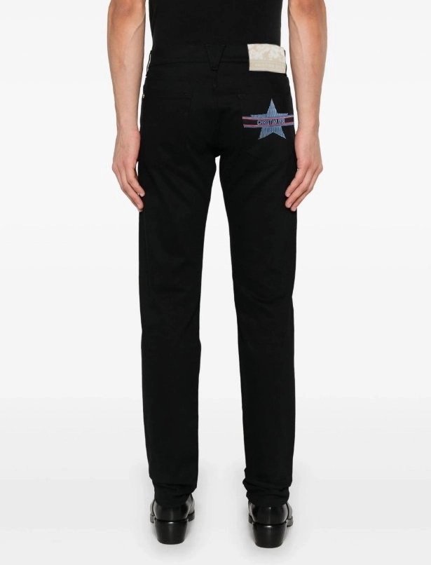 Read more about the article 디올 알프스 워싱 블랙 슬림진 청바지