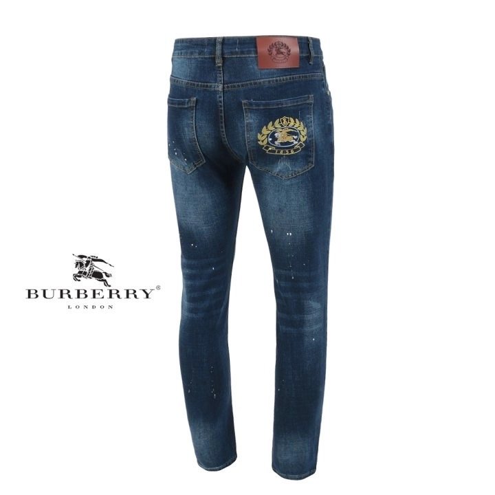 Read more about the article 버버리 아카이브 로고 페인트 스팟 진청 슬림진 청바지