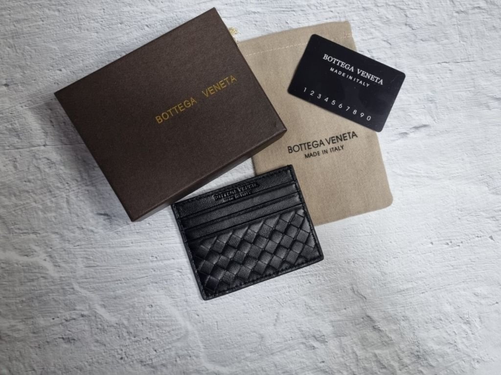 Read more about the article 보테가베네타 카드지갑