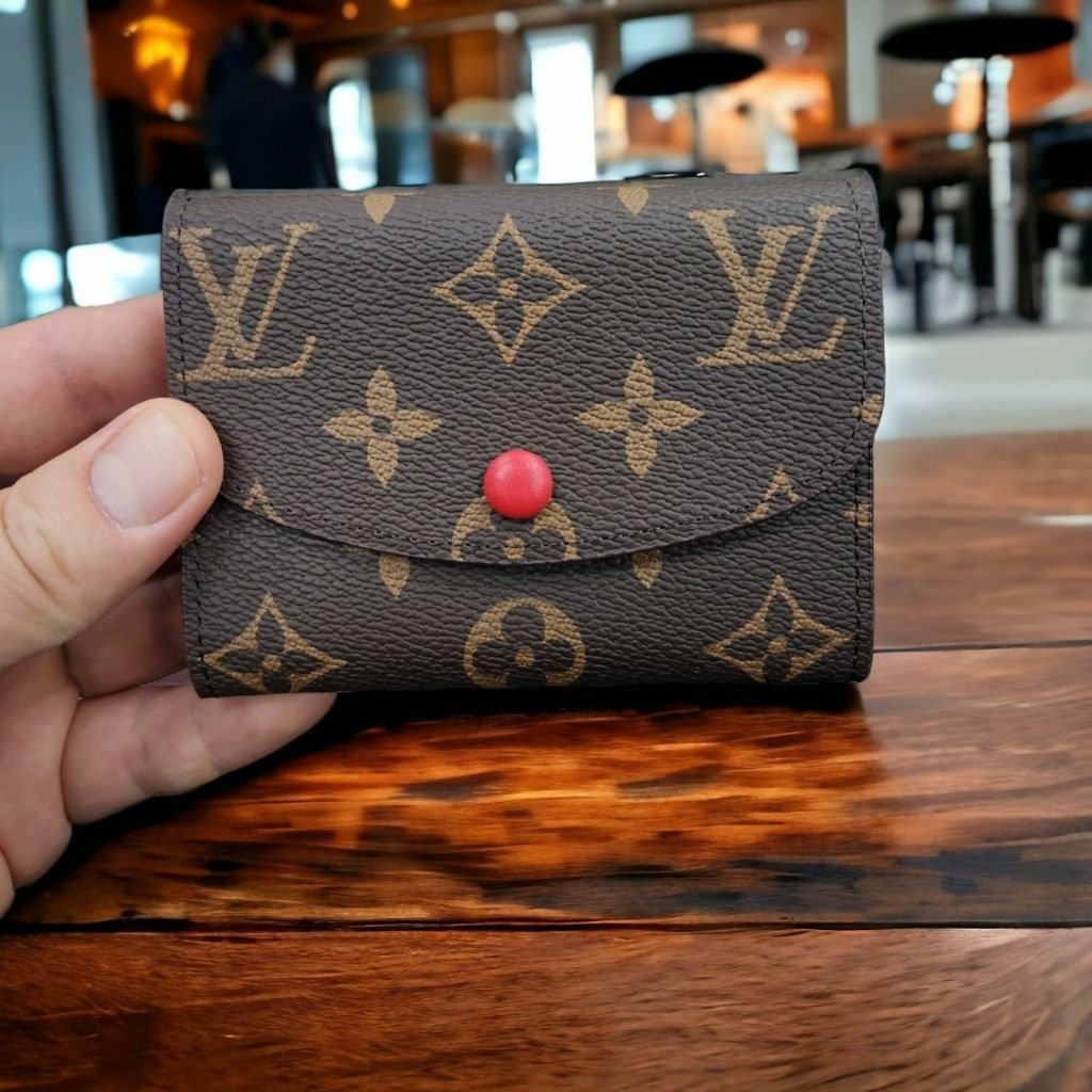 You are currently viewing 루이비통 로잘리 코인퍼스 레드 지갑