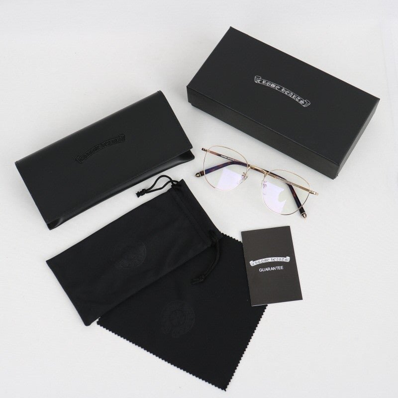 Read more about the article 👹크롬하츠 KLX113 안경 수입최고급👹