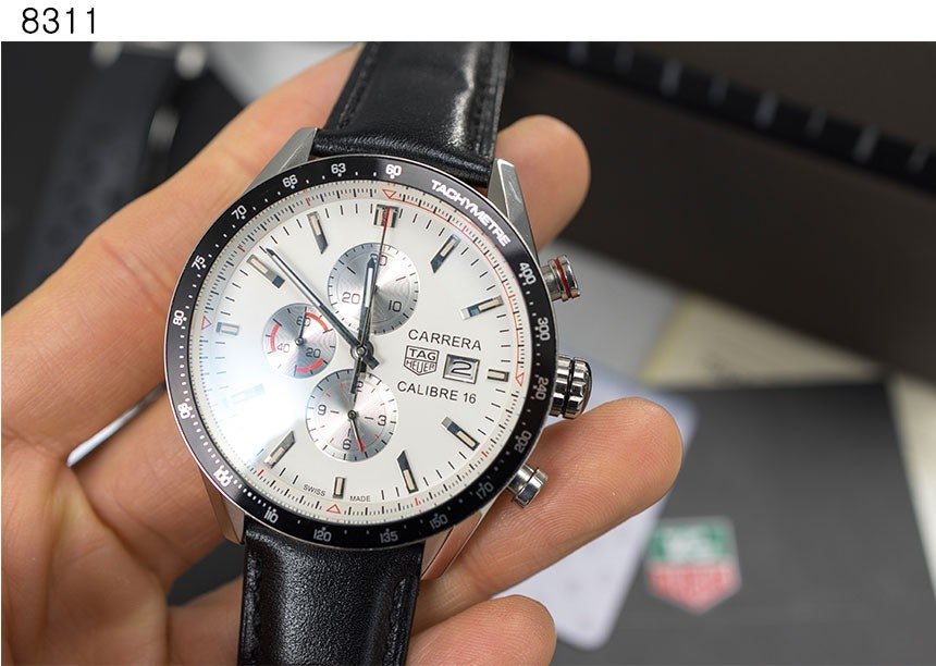 Read more about the article #태그호이어 [TAG Heuer] 수입고급 태그호이어 까레라 크로노그래프 칼리버 16 신상입고💢 #태그 #시계 #8311