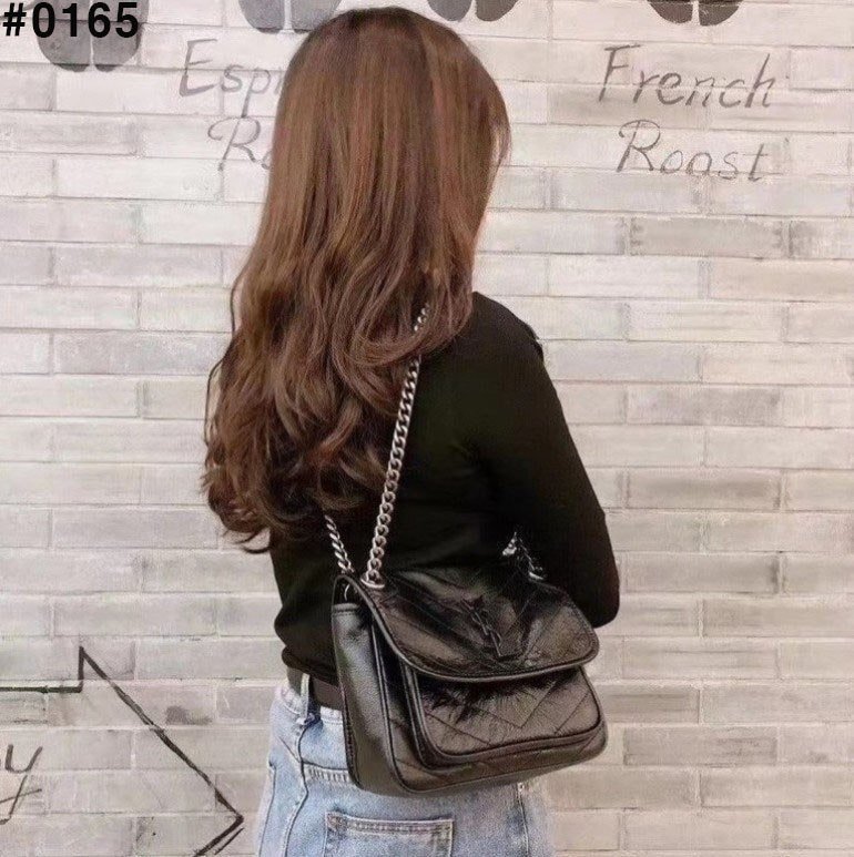 Read more about the article 🍀 [SAINT LAURENT] 입생로랑 니키 베이비 체인백 🍀#0165