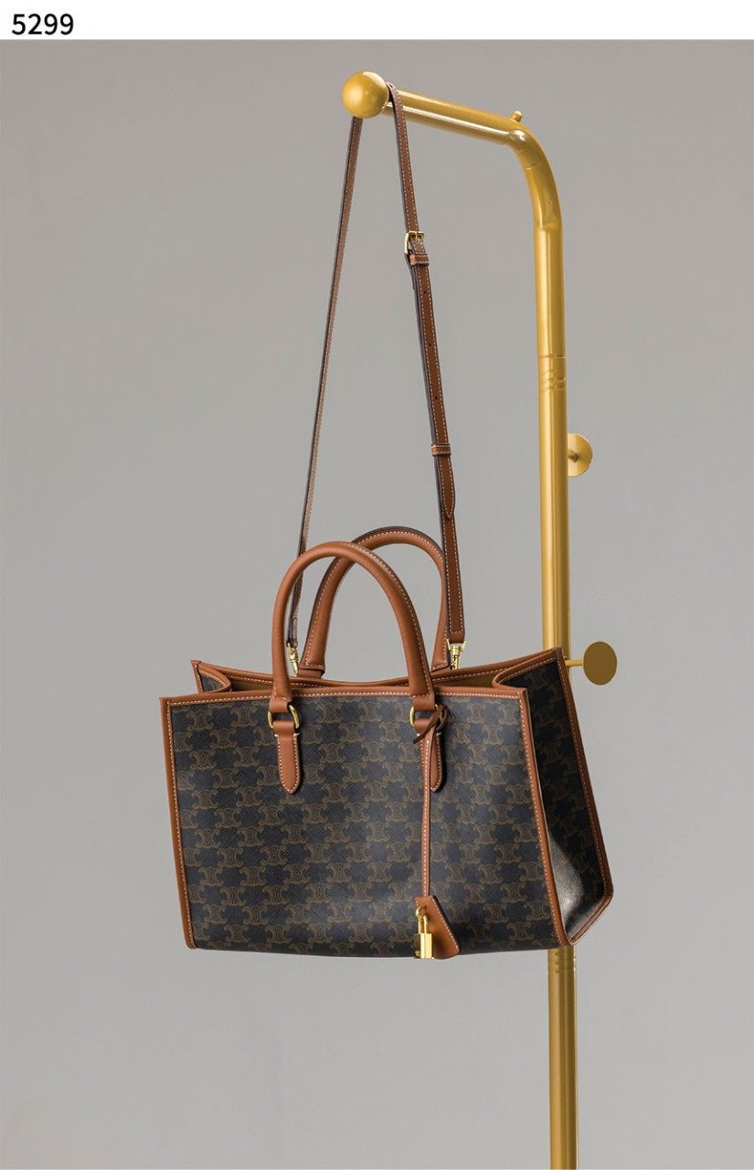 Read more about the article #셀린느 [CELINE] 수입프리미엄급 미니 호리존탈 카바스 신상 재입고💢 #태그 #가방 #5299