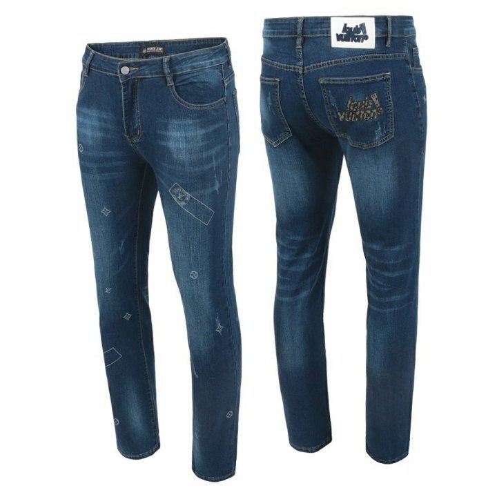 Read more about the article 루이비통 멀티 로고 브러쉬 워싱 슬림진 청바지