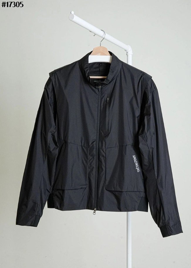 Read more about the article 🍀 [AMAZING CRE] 어메이징크리 투웨이 웨더 모듈 다이니마 풀집업 자켓 🍀#17305 #9707