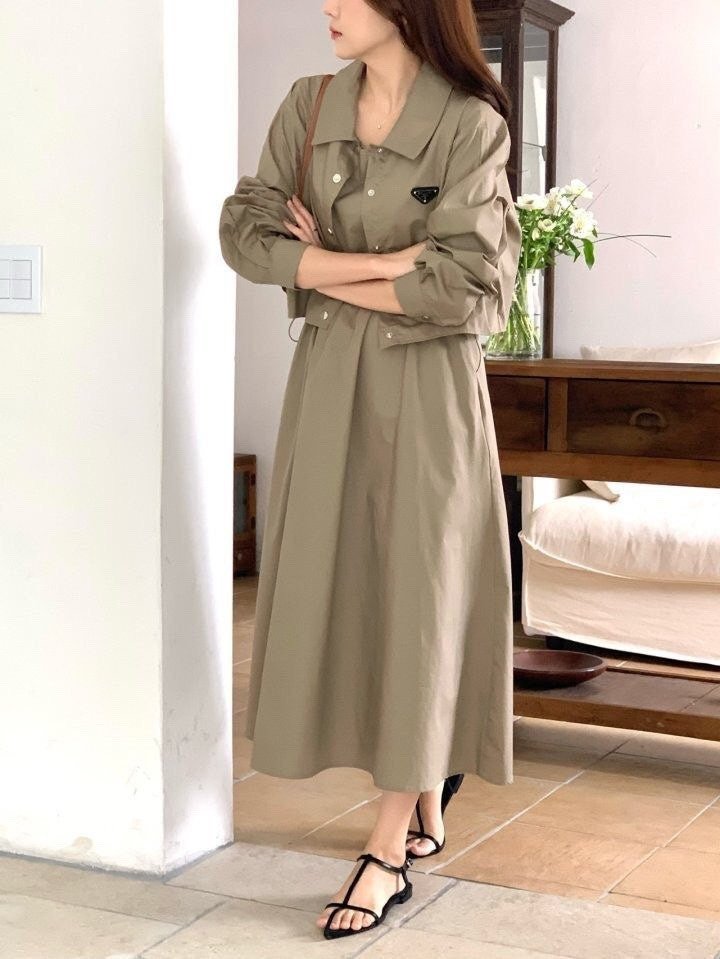 Read more about the article 프라다 투피스 세트